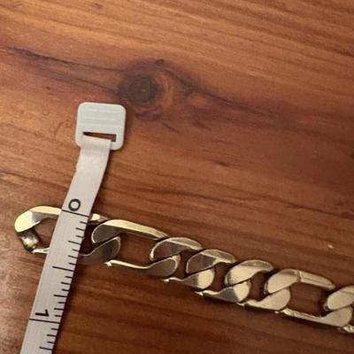 14 k gold necklace Italy BROKEN