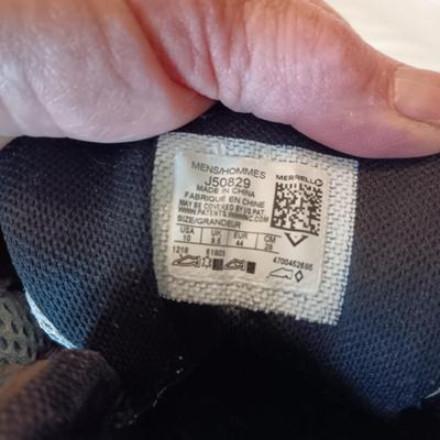 MEN'S SKECHERS SLIP ON AND MERRELL BOOTS SIZE 10