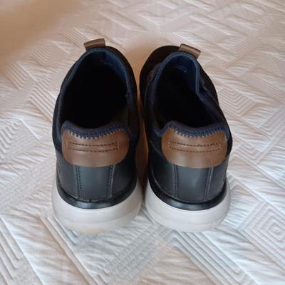 MEN'S SKECHERS SLIP ON AND MERRELL BOOTS SIZE 10