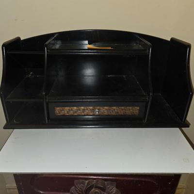 Mail sorter desk top