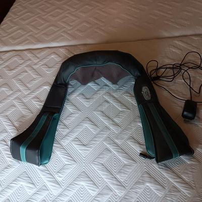 NECK AND SHOULDER PAIN THERAPY