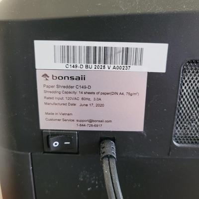 Two Paper Shredders (BR2-EL)