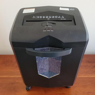 Two Paper Shredders (BR2-EL)