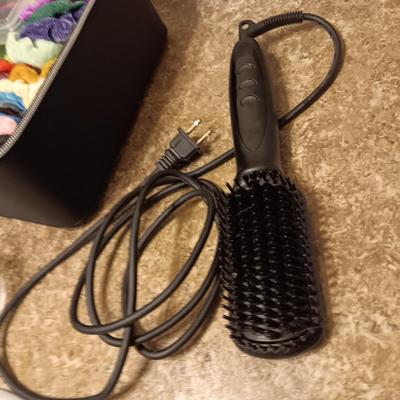 A BOX FULL OF HAIR CARE ITEMS, HAIR DRYING/STYLING BRUSH AND ORGANIZERS
