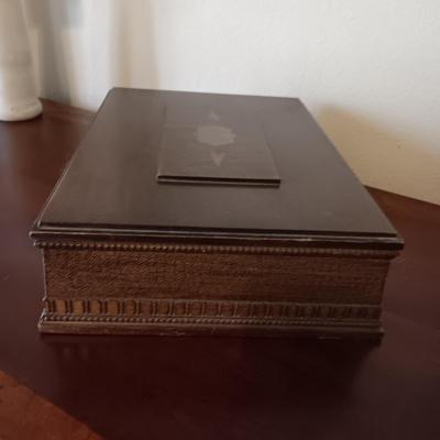 INLAID WOODEN BOX