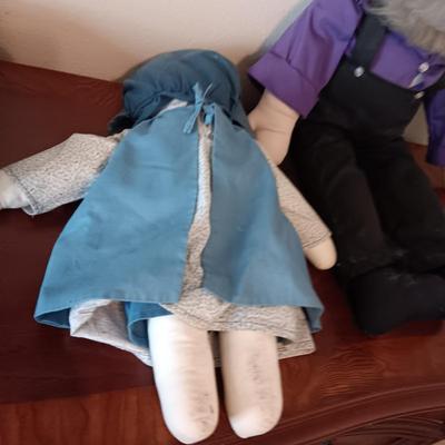 FACELESS AMISH PLUSH DOLLS