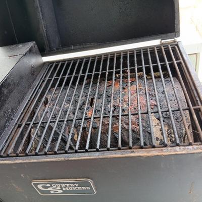 COUNTRY SMOKERS WITH PELLETS