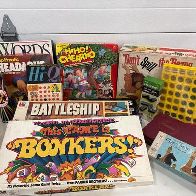 Vintage games with tote