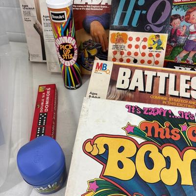 Vintage games with tote