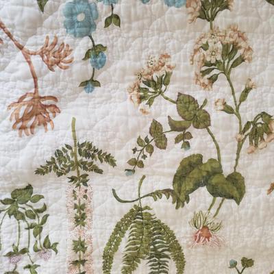 Queen Bedding by Calvin Klein, Brookline, Handmade Quilt and More! (BR3-KD)