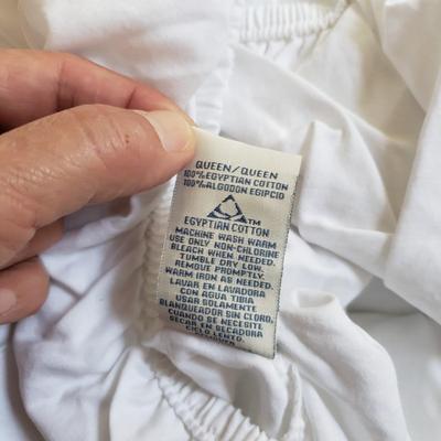 Queen Bedding by Calvin Klein, Brookline, Handmade Quilt and More! (BR3-KD)