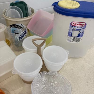 Tupperware and plastic items
