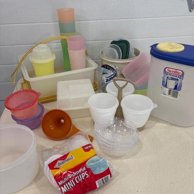 Tupperware and plastic items