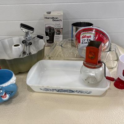 Misc kitchen and Vintage Pyrex, mugs and bowl