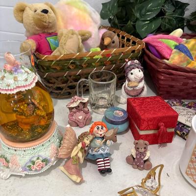 Decor and beanie babies