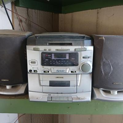 Working - but not pretty - Audiovox 5-CD Home Stereo System with Speakers
