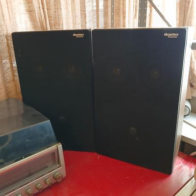 Panasonic SE-3170D Hi-Fi Stereo Receiver / turntable with Speakers