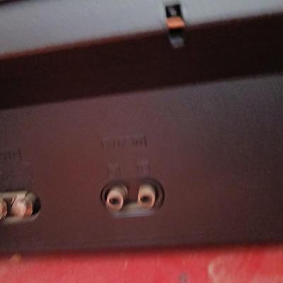 Panasonic SE-3170D Hi-Fi Stereo Receiver / turntable with Speakers