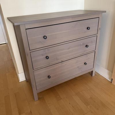 Gray Three Drawer Dresser (LE-BM)
