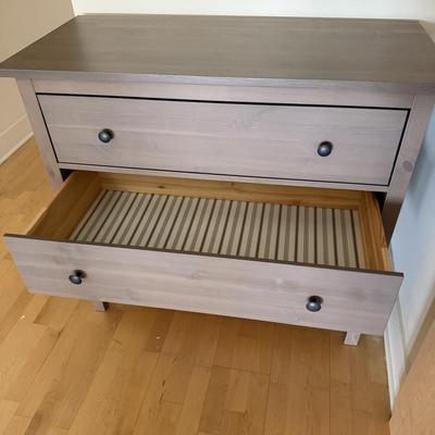 Gray Three Drawer Dresser (LE-BM)