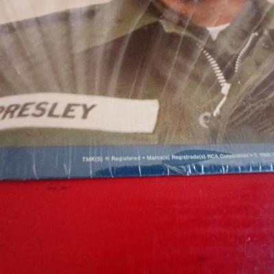 SEALED 1960 Elvis Presley Elvis Is Back! Vinyl LP – RCA LSP-2231 Stereo LP Album nice record! copyright 1960