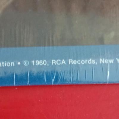 SEALED 1960 Elvis Presley Elvis Is Back! Vinyl LP – RCA LSP-2231 Stereo LP Album nice record! copyright 1960