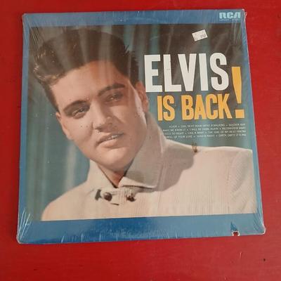 SEALED 1960 Elvis Presley Elvis Is Back! Vinyl LP – RCA LSP-2231 Stereo LP Album nice record! copyright 1960