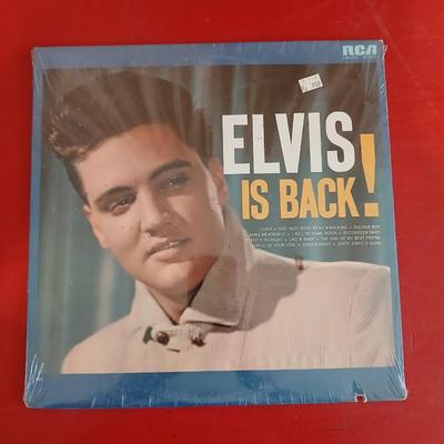SEALED 1960 Elvis Presley Elvis Is Back! Vinyl LP – RCA LSP-2231 Stereo LP Album nice record! copyright 1960