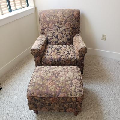 Thomasville Upholstered Chair and Ottoman (BR3-KD)
