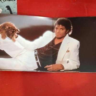 2 Vinyl Records – Michael Jackson & Roy Orbison