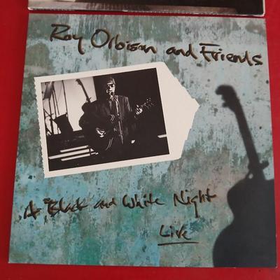 2 Vinyl Records – Michael Jackson & Roy Orbison