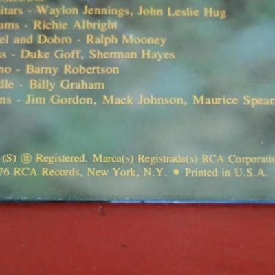 3 Vintage Outlaw Country Vinyl Records – Willie Nelson, Waylon Jennings, Merle Haggard