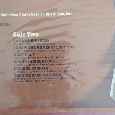 3 Vintage Outlaw Country Vinyl Records – Willie Nelson, Waylon Jennings, Merle Haggard