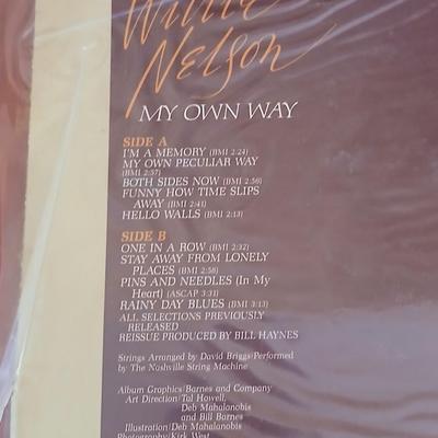 3 Vintage Outlaw Country Vinyl Records – Willie Nelson, Waylon Jennings, Merle Haggard