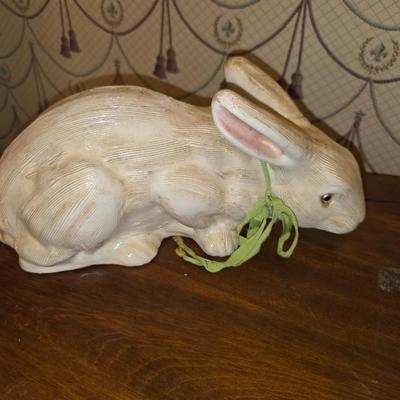 Decorative ceramic rabbit