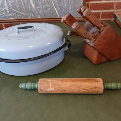 Vintage Kitchenware Lot – Nice light blue Enamel Roaster, Rolling Pin, Knife Block Set