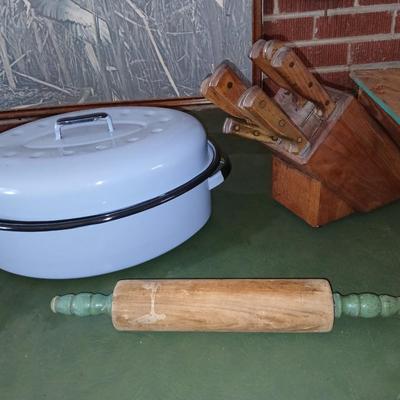Vintage Kitchenware Lot – Nice light blue Enamel Roaster, Rolling Pin, Knife Block Set