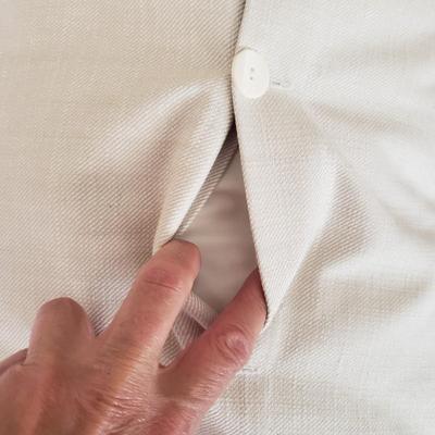 14 Decorative Throw Pillows (BR3-KD)