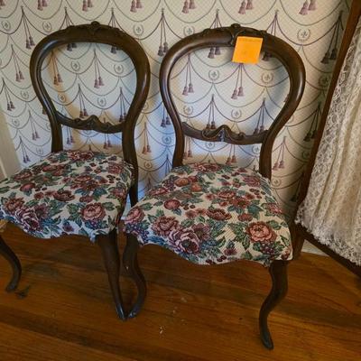 Pair of queen Anne chairs