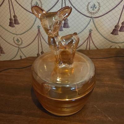 Amber glass nesting deer
