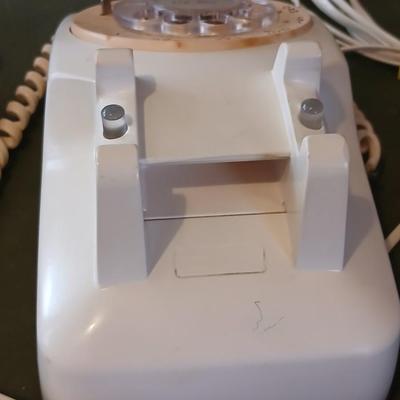 Vintage Rotary Telephone Lot – Black & White Bell System Phones
