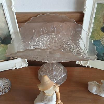 Vintage Figurines & Framed Portrait Lot – 6-Piece Collection