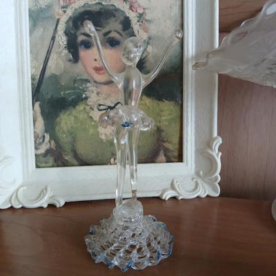 Vintage Figurines & Framed Portrait Lot – 6-Piece Collection