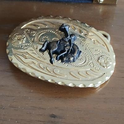 Decorative Keepsake Box / Jewlery box with 2 Belt Buckles – Western & Safety Award and a pocketknife