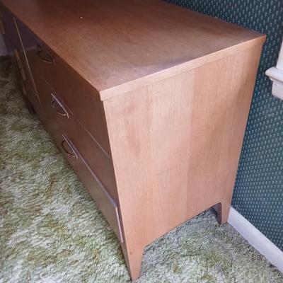 Mid-Century Haddon Hall Bedroom Set – Dresser