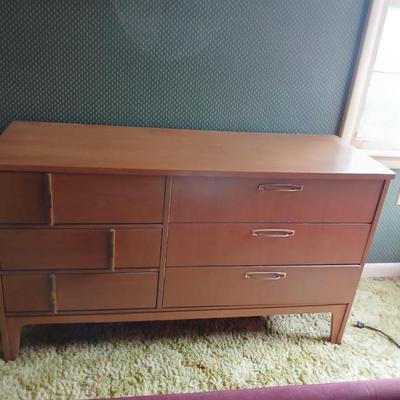 Mid-Century Haddon Hall Bedroom Set – Dresser