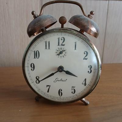 Vintage Decor Lot – Clocks, Cigar Box, English Leather Gift Set wooden box & More
