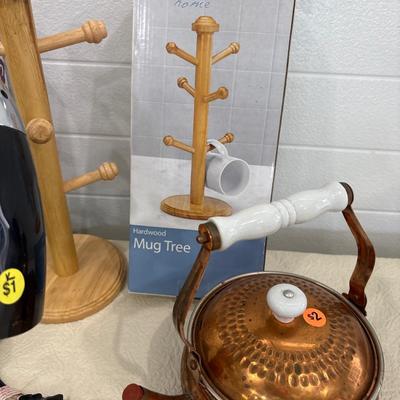 Lamp, cookie cutters, and kitchen items