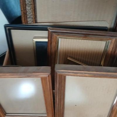Large Lot of Assorted Picture Frames – Wood, Metal & Decorative Styles