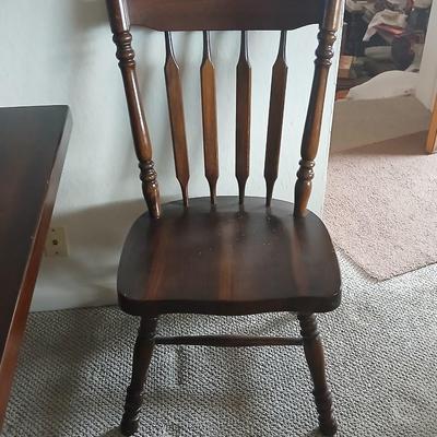 Solid Wood Dining Table with 8 Matching Spindle-Back Chairs and two leaves